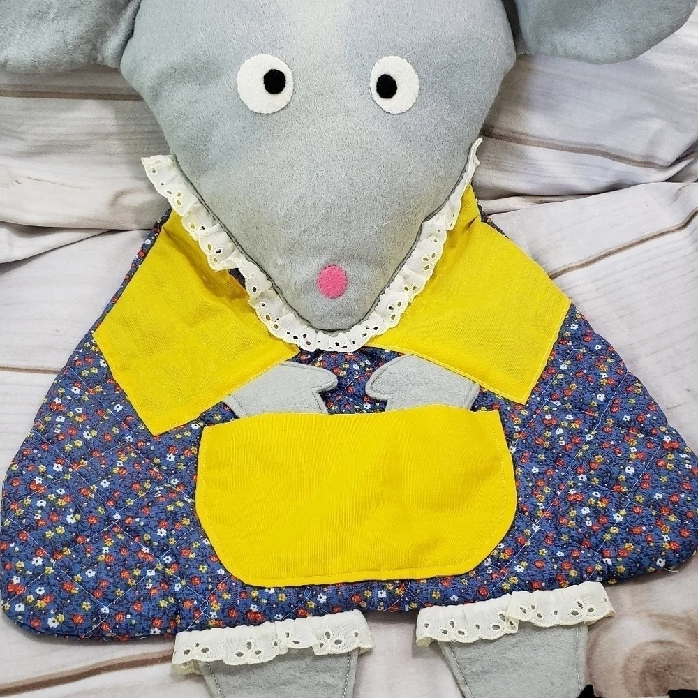 Vintage Felt Mouse Quilted Laundry Clothespin Bag 21 Inch Sewing Handmade
